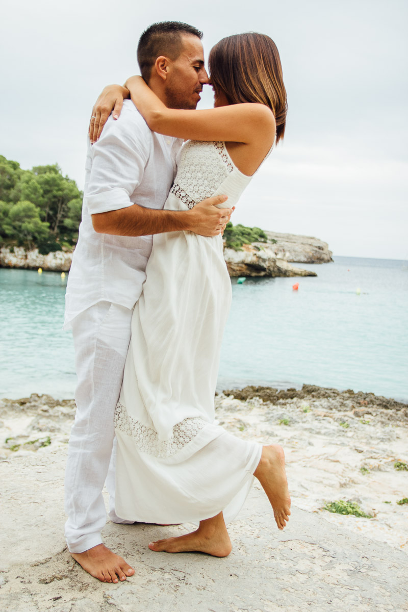 fotografos-post-boda-menorca-playa-cala-turqueta-ciutadella--21